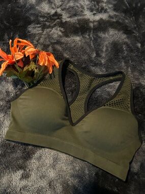 PINK Victoria's Secret Padded Olive Green Sports Bra!!!